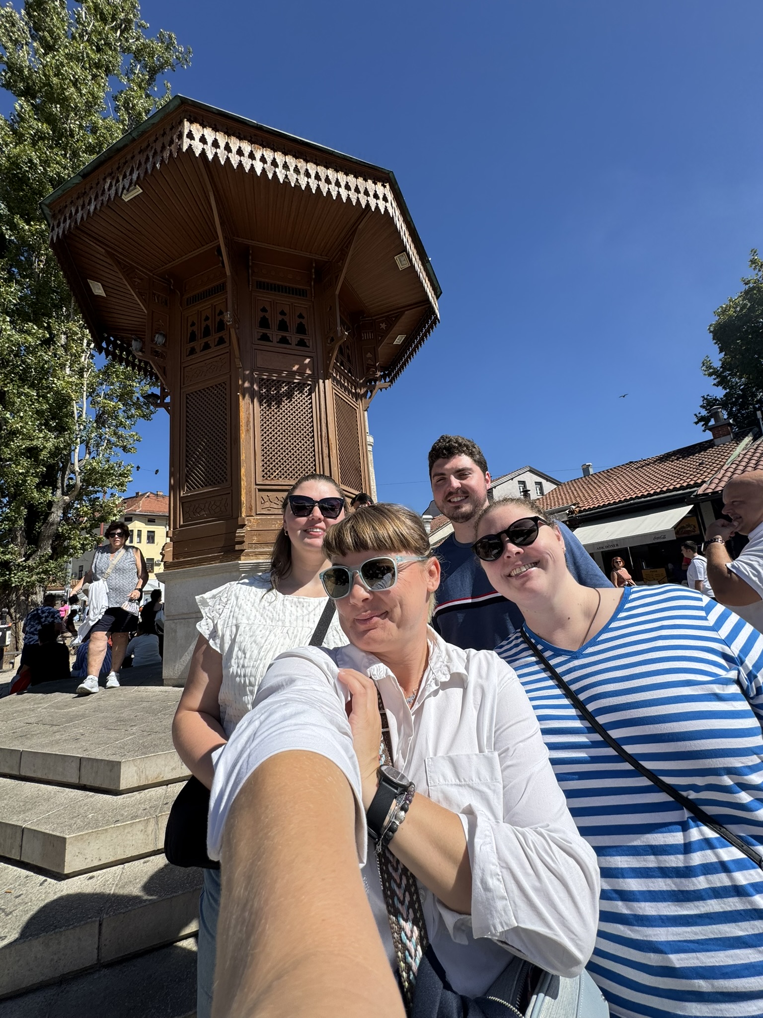 Sarajevo 101: A Sisters' Welcome